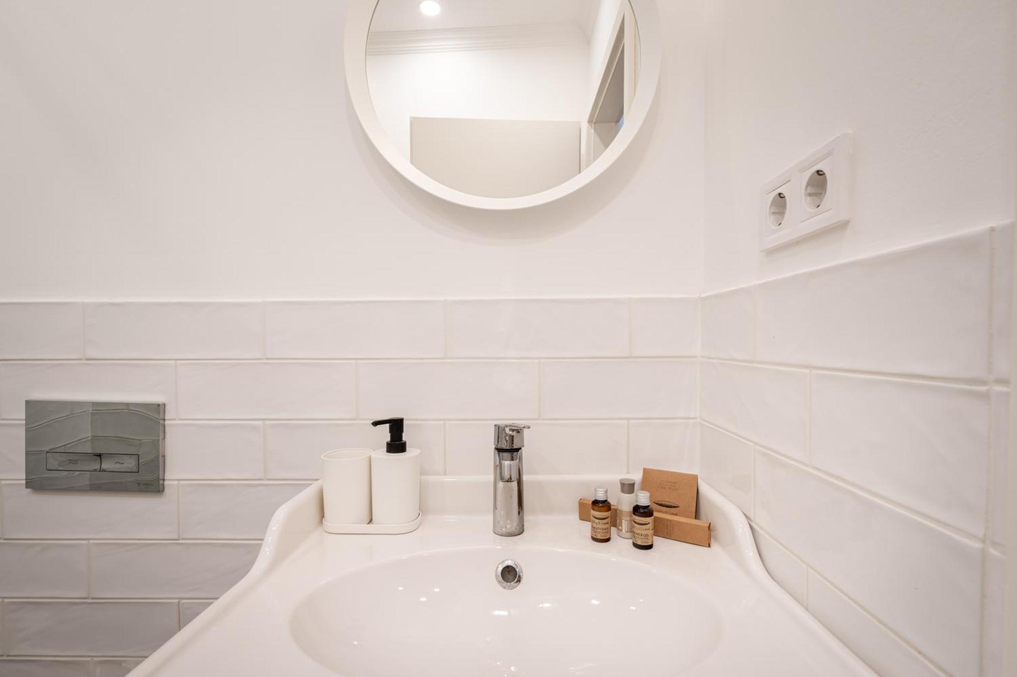 Z32-boutique Apartments, Best Location By Bqa Apartment